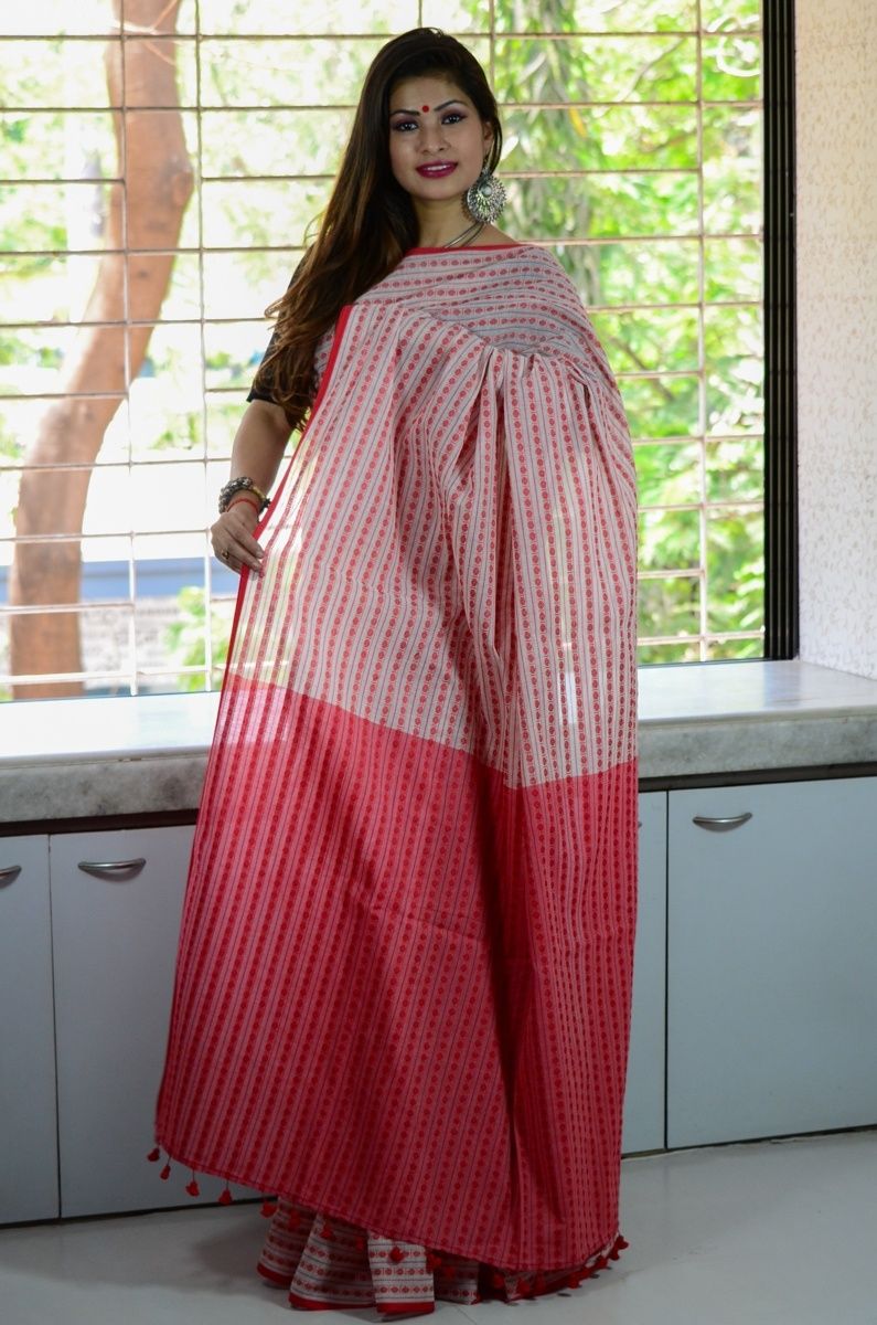 Cotton Khadi Rudraksha Woven Booti Designed Handloom Saree