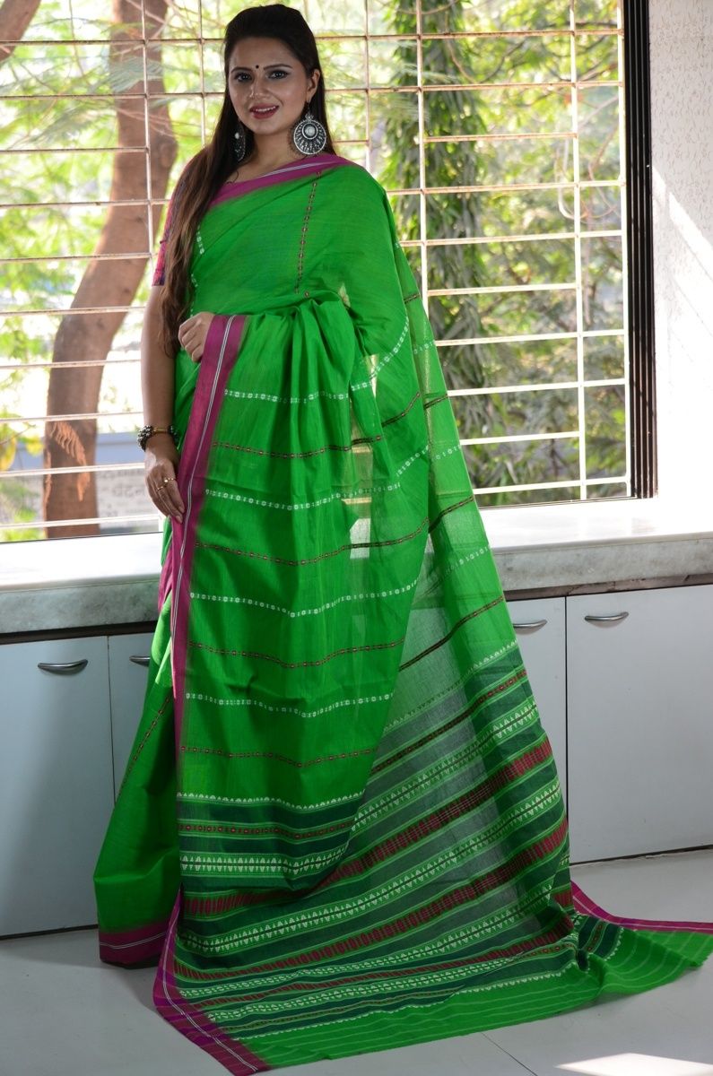Pure Cotton Begumpuri Handloom Saree (All over woven bootis)
