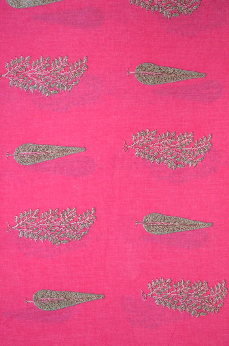Mulmul Based Cotton Printed Fabric ( To Buy A Quantity Of 1.5,2.5,3.5 Please Call Us At 9930655009)