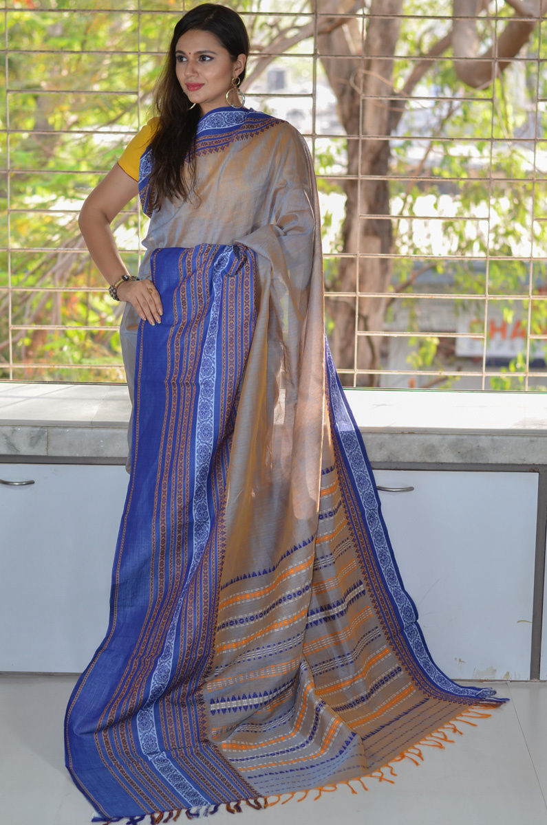 Pure 100%  Woven Linen Double Floral Bordered Begumpuri Handloom Saree (All over woven bootis)